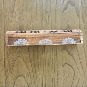 Brown and White Rustic Incense Burner Holder with Decorative Accents